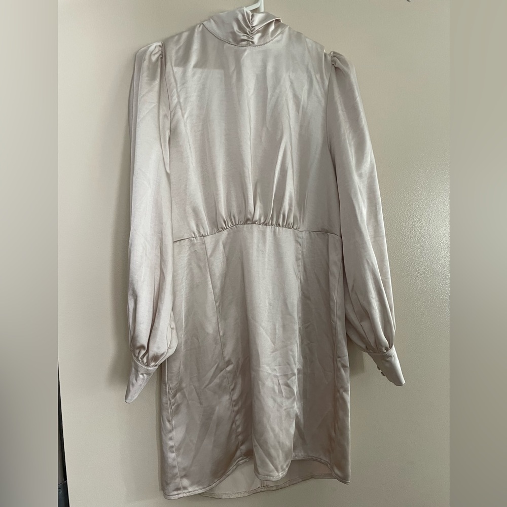 SOLD- NWT Champagne Gold High Neck Long Sleeve Satin mini Dress size 8